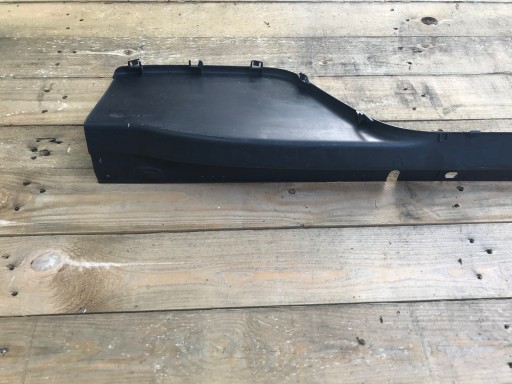 НАКЛАДКА ЗАДНЕГО БАМПЕРА 2H7807512A VW AMAROK