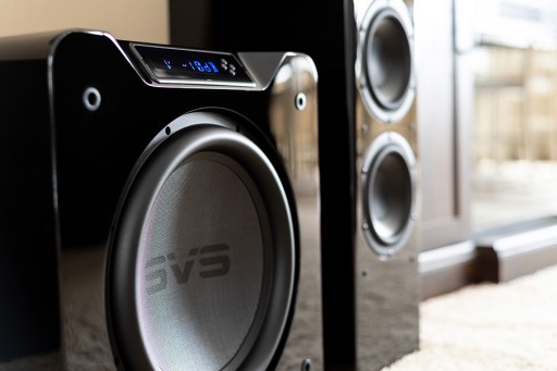Активный сабвуфер SVS SB-4000 Piano Gloss Black