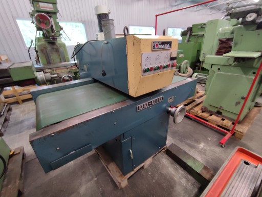 AMADA DB-610 ЩЕТОЧНАЯ МАШИНА