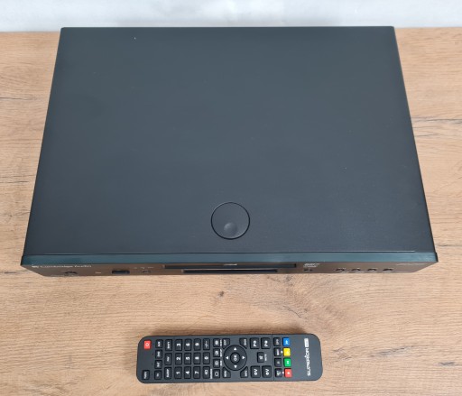 Cambridge Audio Azur 751BD — проигрыватель Blu-Ray/DVD/CD/SA-CD + пульт дистанционного управления