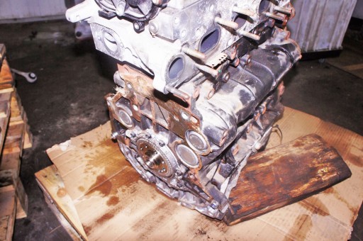 KT237 Audi A4 B9 2.0TDi двигатель DEUA 150км НДС 23%