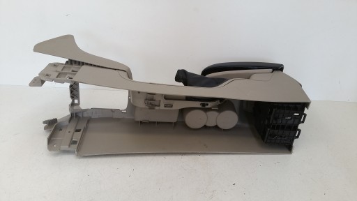 Podłokietnik Ford Focus MK2