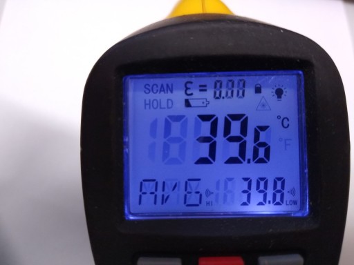 Инфракрасный термометр Chauvin Arnoux CA 1864, точность от -50°C до 1000°C.