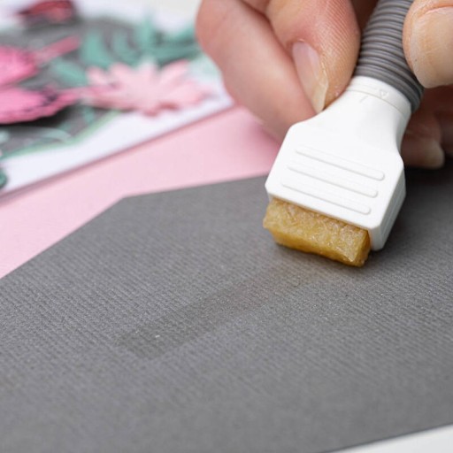 Набор инструментов 3 в 1 от Sizzix для поднятия, перемещения и удаления клея