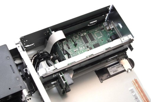 Бездисковая ленточная библиотека IBM TS3100 L2U, стойка на 24 слота, 2U