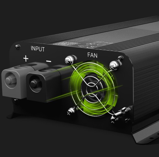 Преобразователь GREEN CELL Pro 12 В/230 В, 1000 Вт/2000 Вт