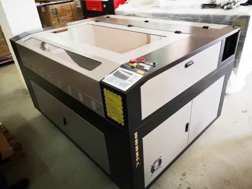 CO2 ЛАЗЕРНЫЙ ПЛОТТЕР, 130x90 II, 2x130Вт, CW-5200