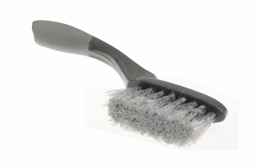 ЩЕТКА ДЛЯ МОЙКИ КОЛЕС BRADAS, КОРОТКАЯ, 20 СМ