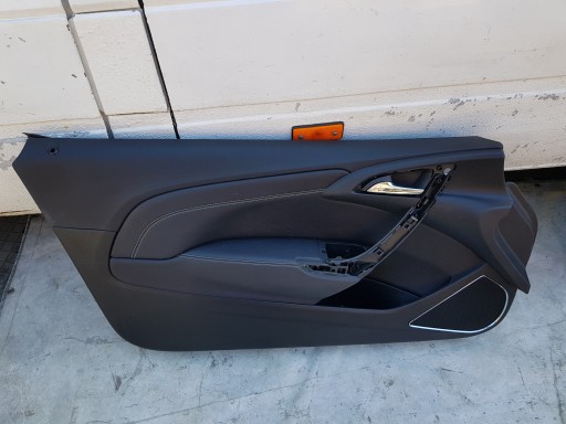 кресла и диван Opel Astra J GTC
