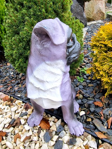 FIGURKA OGRODOWA - BULDOG / MOPS SIEDZĄCY model A