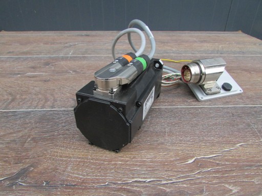 Серводвигатель KOLLMORGEN AKM32E-ANSNR-03 1,02 кВт
