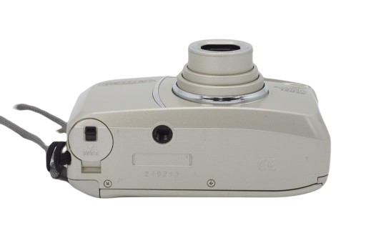 YASHICA ZOOMATE 120 SE KYOCERA-состояние иглы-выгодная покупка!