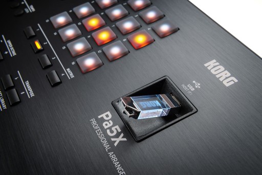 KORG PA5X 61 профессиональная рабочая станция аранжировщика инструментов + 150 стилей