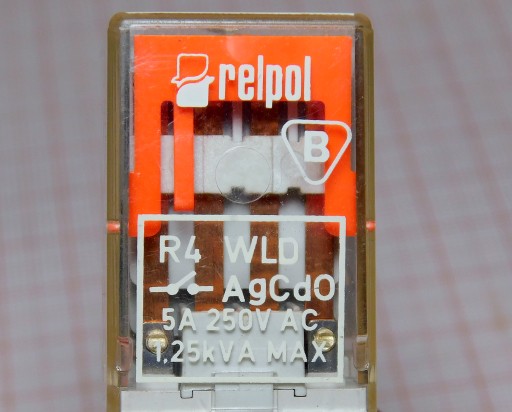 Реле 24В постоянного тока 5А-250В R4 WLD RELPOL [0EL]A3
