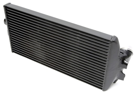 Спортивный интеркулер FMIC TA TECHNIX BMW 7 серии (F01, F02, F03, F04)