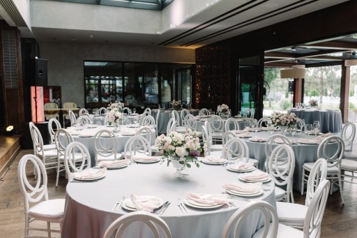 CHIAVARI PHOENIX PP СТУЛ ДЛЯ СВАДЕБНОГО БАНКЕТА, белый, с подушкой