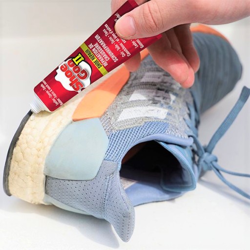 Shoe-Goo: Клей для крепления обуви и одежды 109,4мл