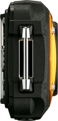 Камера Ricoh WG-80 оранжевого цвета