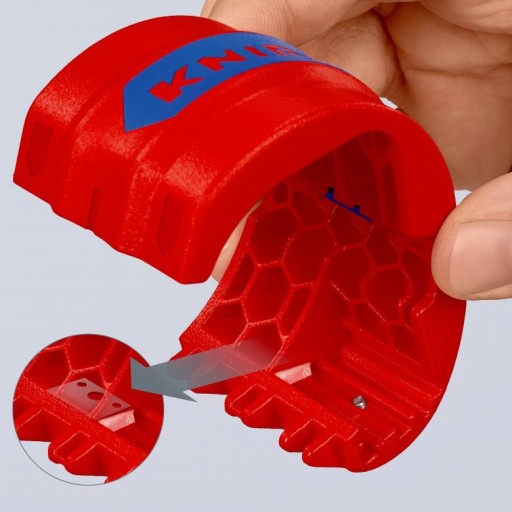 Knipex BiX Резак для пластиковых труб 20-50