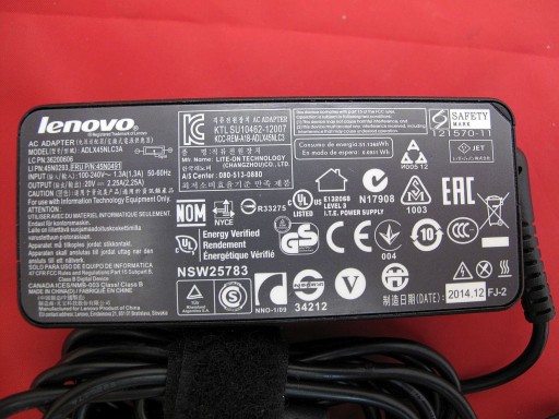 ОРИГИНАЛЬНЫЙ БЛОК ПИТАНИЯ LENOVO 20 В, 45 Вт, 2,25 А, ТОНКИЙ НАКОНЕЧНИК