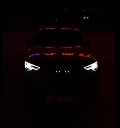 ЭМБЛЕМА AUDI LED LOGO DYNAMIC GRILL — БЕЛАЯ