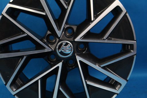 SKODA OCTAVIA 4 IV КОЛЕСА 4x АЛЮМИНИЕВЫЕ 17 ДЮЙМОВ 5X112 ET 46 7Jx17H2 2021R