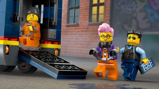 Полицейский грузовик LEGO City с лабораторией