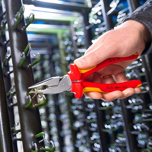 Комбинированные клещи с острыми губками VDE 185 мм 1 кВ Knipex 0826185