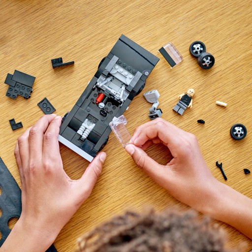 LEGO Dodge Charger r/t 1970 Форсаж 76912 кирпичей Форсаж