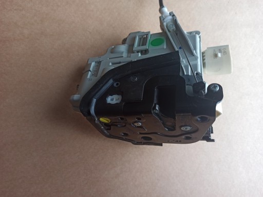 Audi Q7 4M Замок задней левой двери 4G0839015A 9 PIN
