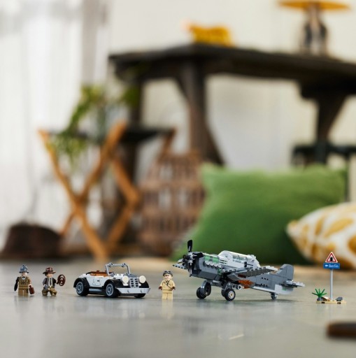 LEGO Indiana Jones Fighter Jet Chase 77012 8+ 387 деталей