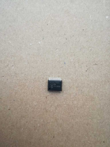Микросхема интегральная PIC16LF1826-I/SS SSOP-20 67 шт.