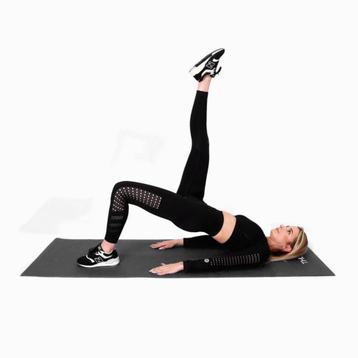 YOGI FITNESS Противоскользящий коврик для тренировок из ПВХ.