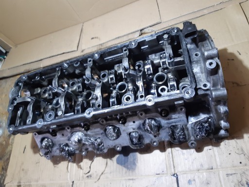 AUDI Q7 4L 4.2 TDI BTR ГОЛОВКА ДВИГАТЕЛЯ ПРАВАЯ 057286E
