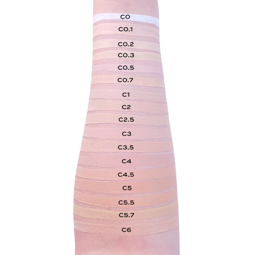 MAKEUP REVOLUTION CONCEAL AND DEFINE КОНСИЛЕР C9