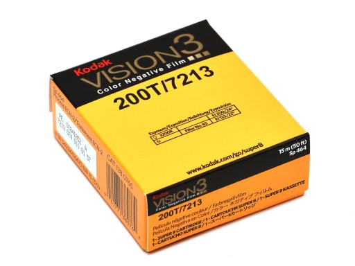 Цветная пленка Kodak Vision3 200T для фотоаппарата Super 8 S8