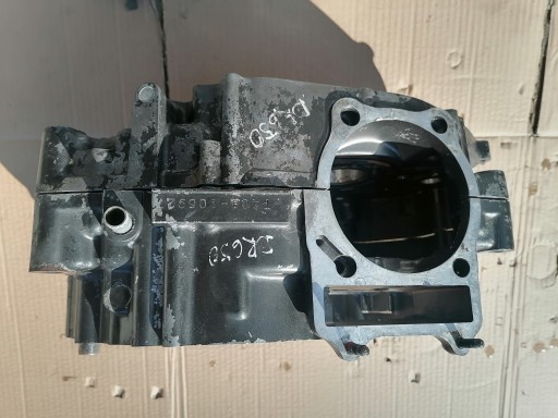 блок картера Сузуки Др 650