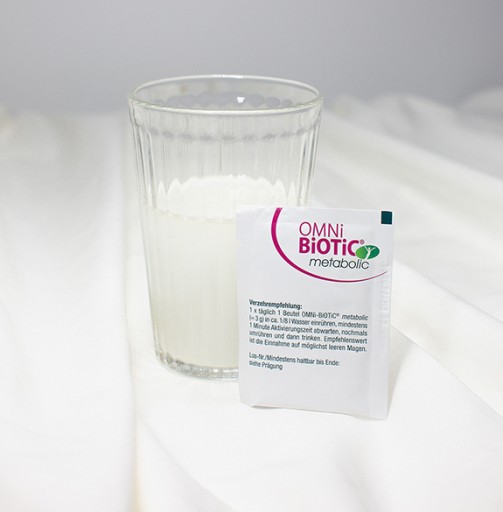 OMNi-BiOTiC metabolic - wsparcie metabolizmu, przebadany probiotyk