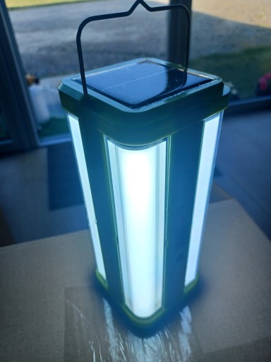 LAMPA TURYSTYCZNA AKUMULATOR pod NAMIOT SOLAR MOC