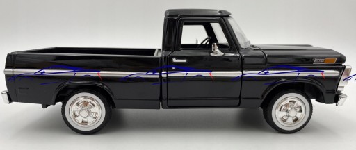 Ford F-100 Пикап 1969 г. 1:24 Motormax 79315