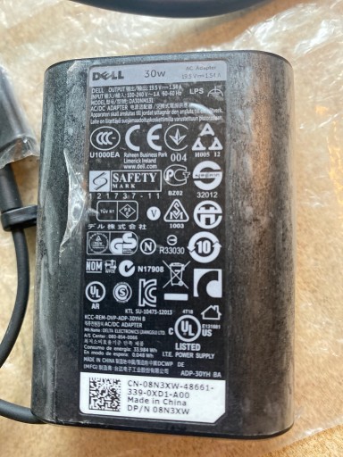 Блок питания Dell DA30NM131 19,5 В 1,54 А с оригинальным кабелем.