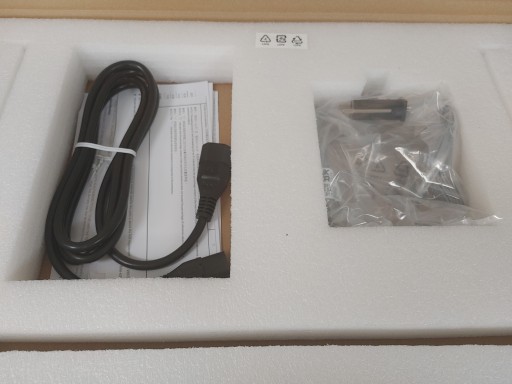 КВМ-переключатель DELL AV2108