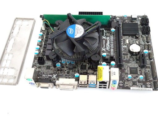 Плата ASRock H61M-DG3/USB3 i3-3220 2x3,3 ГГц/4 ГБ LGA1155