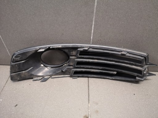 РЕШЕТКА БАМПЕРА ЛЕВАЯ, AUDI A3 8P LIFT S-LINE