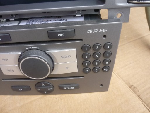 РАДИО CD 70 NAVI + ЦВЕТНОЙ ДИСПЛЕЙ OPEL VECTRA C КОМПЛЕКТ РАБОТАЮЩИЙ