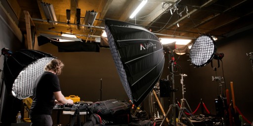 Параболический софтбокс Aputure Light Dome 150 Grid