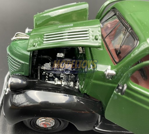 Plymouth 1941 Pickup 1:24 модель Motormax 73278