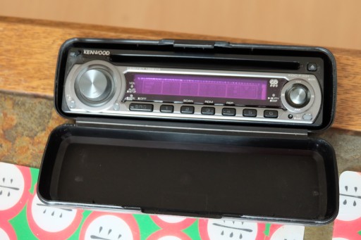 ПАНЕЛЬ-KENWOOD-KDC-F331/Корпус