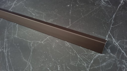 KĄTOWNIK PCV Osłona PVC NAROŻNIK 10x10mm BRĄZ CZEKOLADOWY 250cm