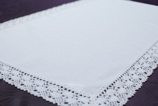 Luksusowy bieżnik plamoodporny z koronką 40X130